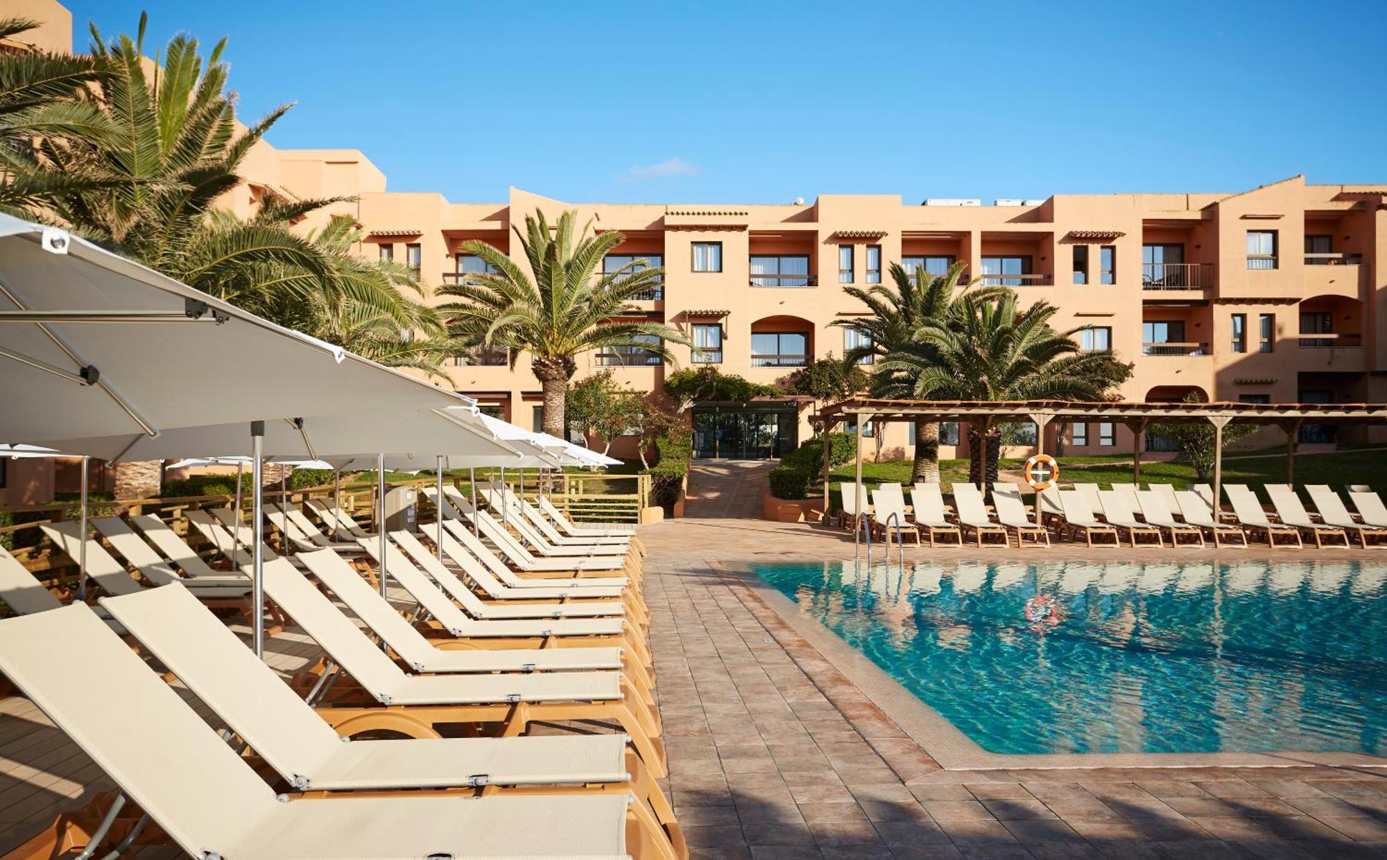 Insotel Club Tarida Playa San José Екстериор снимка