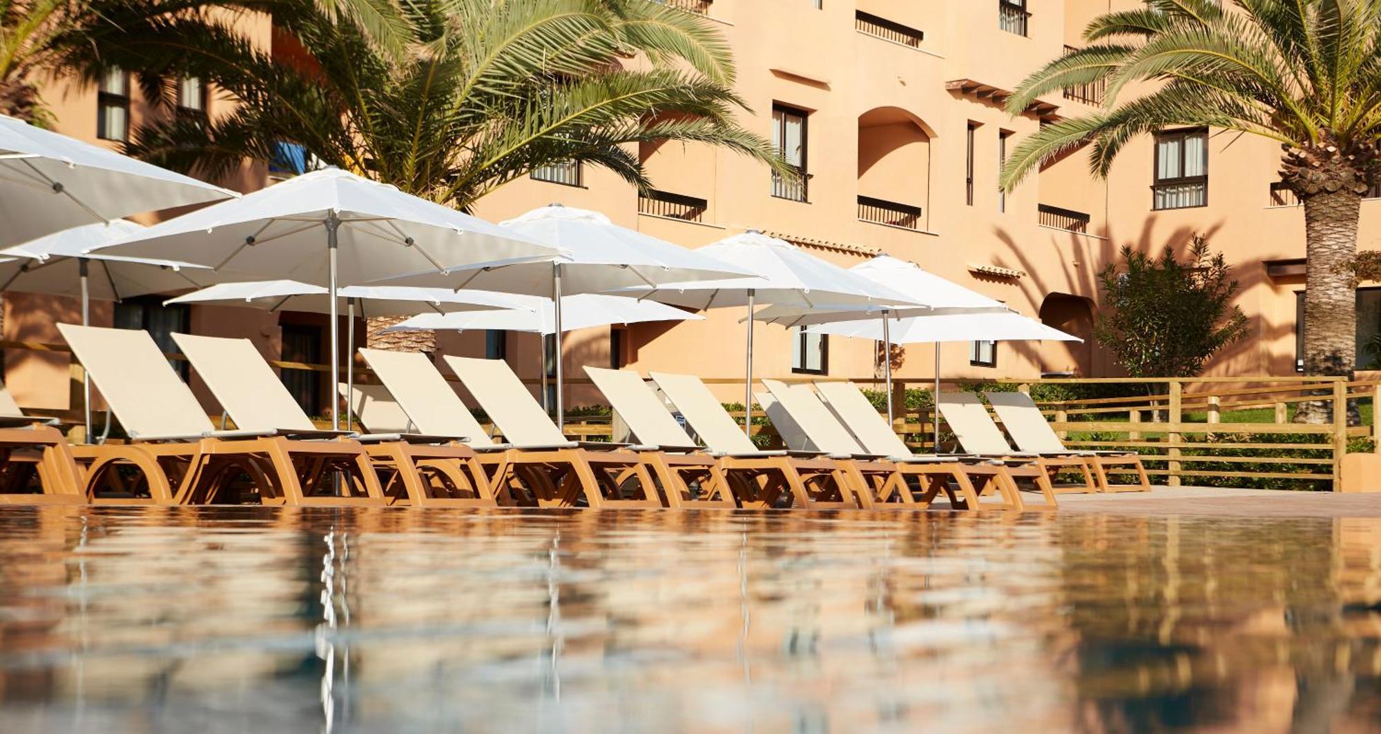 Insotel Club Tarida Playa San José Екстериор снимка