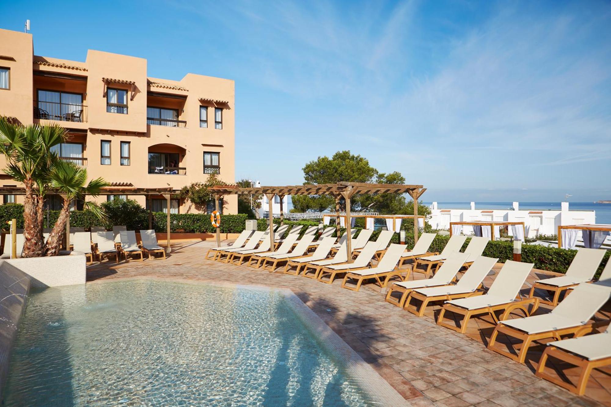 Insotel Club Tarida Playa San José Екстериор снимка
